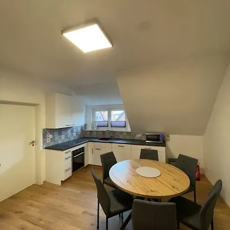 Daire 3 Schlafzimmer L Suedbalkon L Waldrand L Saniert