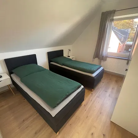 3 Schlafzimmer L Suedbalkon L Waldrand L Saniert Hagenburg