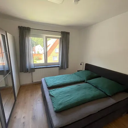 3 Schlafzimmer L Suedbalkon L Waldrand L Saniert * Hagenburg