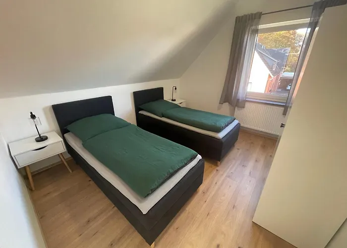 3 Schlafzimmer L Suedbalkon L Waldrand L Saniert Hagenburg